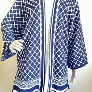 Misook Navy Blue and White Patterned Open Cardigan